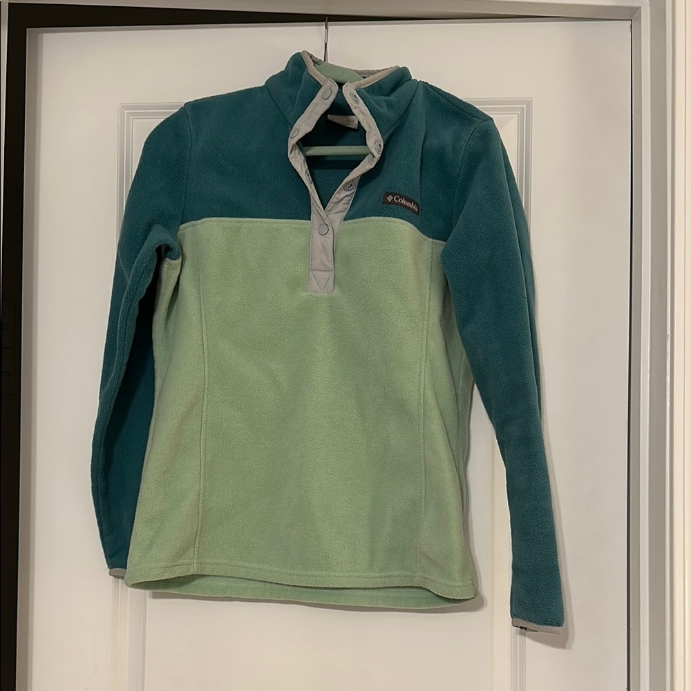 Columbia Teal and Light Green Fleece Pullover